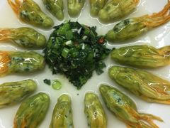 输入图片名称年辉渔村酿金瓜瓜.jpg-年辉渔村·非遗传承餐厅(新丰江店)