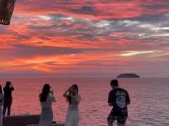 -Sunset Bar(丹绒亚路香格里拉店)