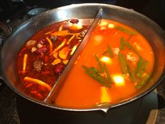 -湊湊火锅·茶憩(新中关购物中心店)