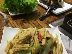 -海拉尔碳烤羊腿烤鸽子(吕营店)