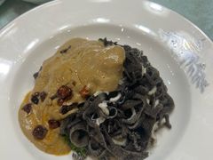 -六和聚传统烤鸭.天津菜(和平店)