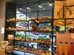 面包甜点陈列柜-面包谷Grains n' Beans(九号公馆店)