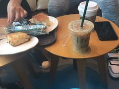 -星巴克(美丽华花园店)