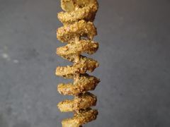 -小魏哥果仁烤面筋