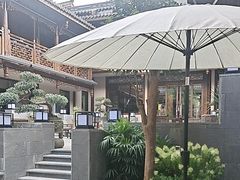 -华冠悠岚·庭院餐厅(青城后山店)