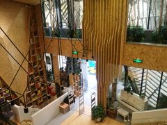 大堂-新华里咖啡书吧(新华书店小寨店)
