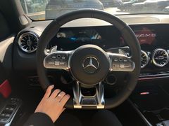 -上海星瀚奔驰4S店(红柳路店)