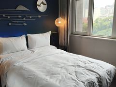 -桔子酒店(南京夫子庙张府园地铁站店)