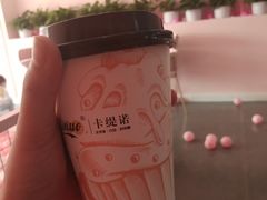 -F小姐甜品店(威海路店)