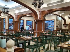 大堂-清真·玛丽亚新疆菜主题餐厅(浙江中路店)