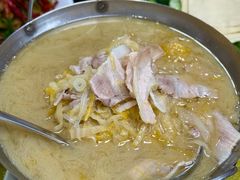 银锅猪肉炖粉条-东北四季饺子王(华山路店)