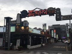 -Dombe豚(黑猪肉街店)