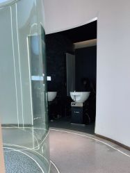 -In Style Hair Salon