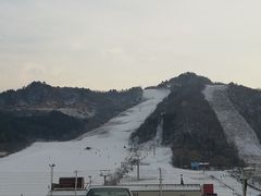 -辽阳弓长岭温泉滑雪场