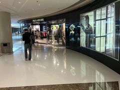 -香港ELEMENTS圆方