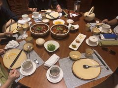 -石梅湾威斯汀度假酒店-品味餐厅·川湘菜·海鲜风味火锅·手工面食·万州烤鱼·口味牛蛙·小龙虾