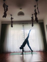 -Yvon yoga 瑜伽·精准体态管理中心