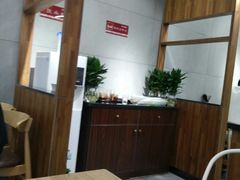-小梅园饭堂(东方路店)