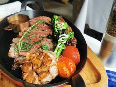 -斯普汇生蚝牛排馆(中骏世界城店)