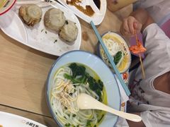 -小杨生煎(成山巴黎春天店)