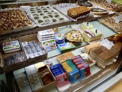 -玛尔哈巴·塔塔尔糕点(华侨小区店)