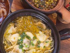 -有红鸡毛店·砂锅菜(抚琴夜市店)