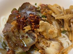 -牛八宝桂林米粉(八里庄店)