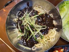 韩国炸酱面-小公洞韩式豆腐村&Q饮品铺