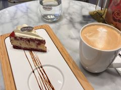 红丝绒蛋糕-哈根达斯(虹口店)