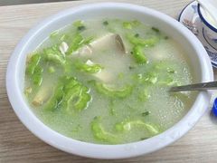 -美人鱼悬崖海景餐厅(鹿嘴山庄店)