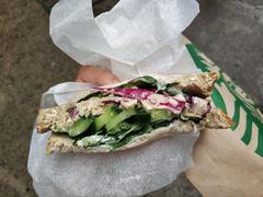 -星巴克(红房子店)