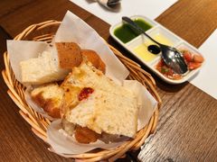 餐前烤面包-CAPARESH開府莱舍(望京金辉店)