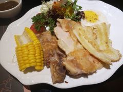 海陆拼扒-红墙餐吧(大学城南亭店)