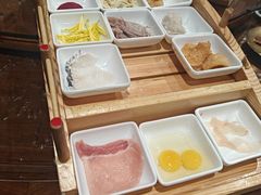 -香麒园·过桥米线·南湖雅宴