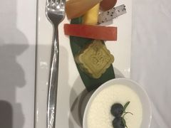 顺德双皮奶-Yan Ting 宴庭中餐厅(上海静安瑞吉酒店)