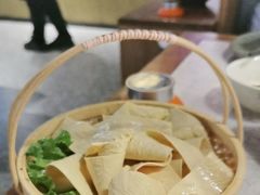 石屏豆腐皮-鲜潭蒸汽石锅鱼(五道口购物中心店)