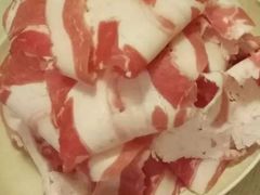 -洞庭洲·防空洞火锅·烧烤·铜锅涮肉(新百广场店)