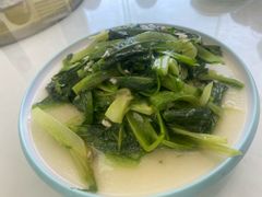 -双月饭店·20年老字号(新村店)