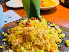 黄金菠萝海鲜炒饭-越谜·越南餐厅(长白店)