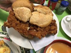 -胜利茶餐室