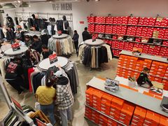 -NIKE北京赛特换季优惠店