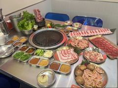-哈哈碳都·牛肋条无限自助烤肉(宝龙店)