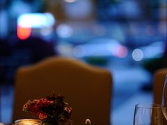 -龙虾酒吧扒房(宁波香格里拉店)