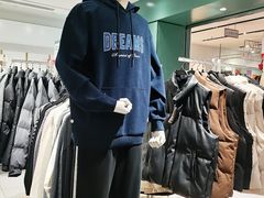 -hotwind热风(国际商场店)