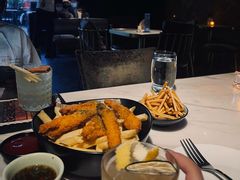 -STARRY CAFE & LOUNGE BAR(高新店)