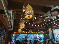 -大头虾越式风味餐厅(光明广场店)