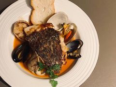 -Oasis Bar & Grill