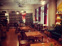 -雕刻时光咖啡馆(师大路店)