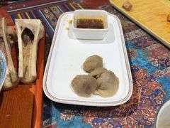 -乡村馕坑肉·烧烤·新疆菜·本地人更爱吃(阿勒泰首店)