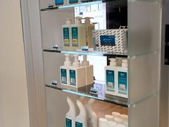 -福奈特洗衣·洗鞋·奢侈品护理(苏河湾店)